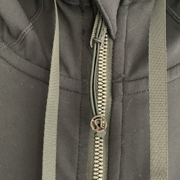 Lululemon Hooded Define Jacket Size 2 - Picture 8 of 11